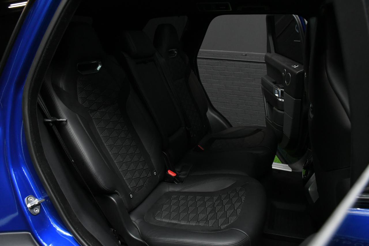 Used 2021 Land Rover Range Rover Sport SVR Carbon Edition AWD/4WD image 40