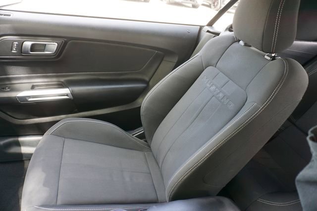 Certified 2020 Ford Mustang Convertible w/ Equipment Group 101A image 28