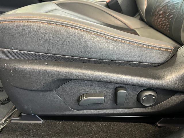 Used 2024 Subaru Crosstrek 2.5i Limited w/ Crosstrek Mirror Package AWD/4WD image 35