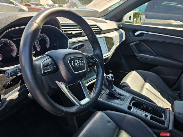 Used 2020 Audi Q3 2.0T Premium Plus image 24