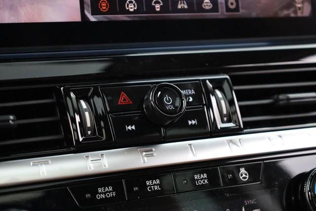 New 2026 Nissan Pathfinder Platinum image 17