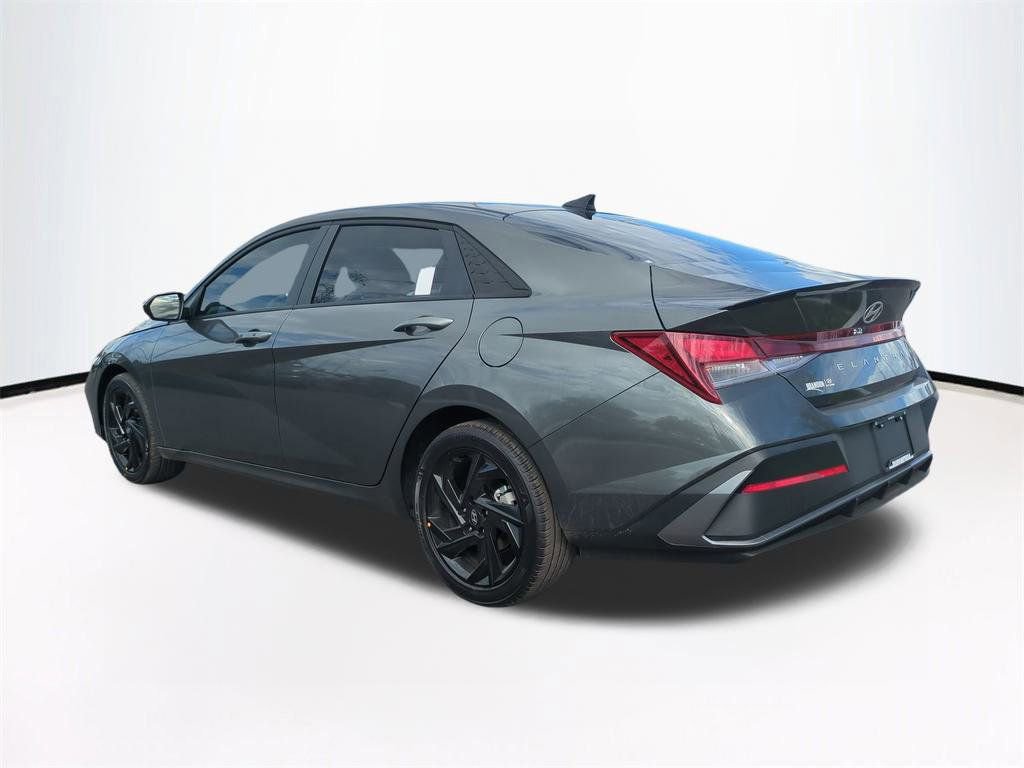 New 2026 Hyundai Elantra Sport image 7