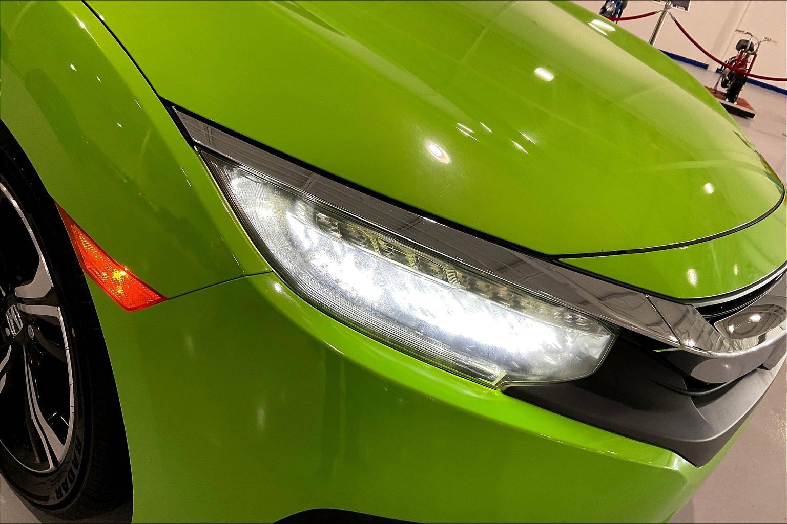 Used 2017 Honda Civic Touring image 28