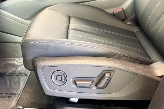 New 2027 Audi Q6 e-tron Premium AWD/4WD image 16
