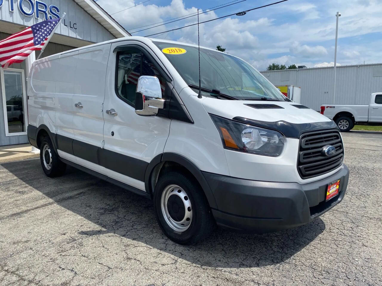 Used 2018 Ford Transit 150 130 Low Roof image 9