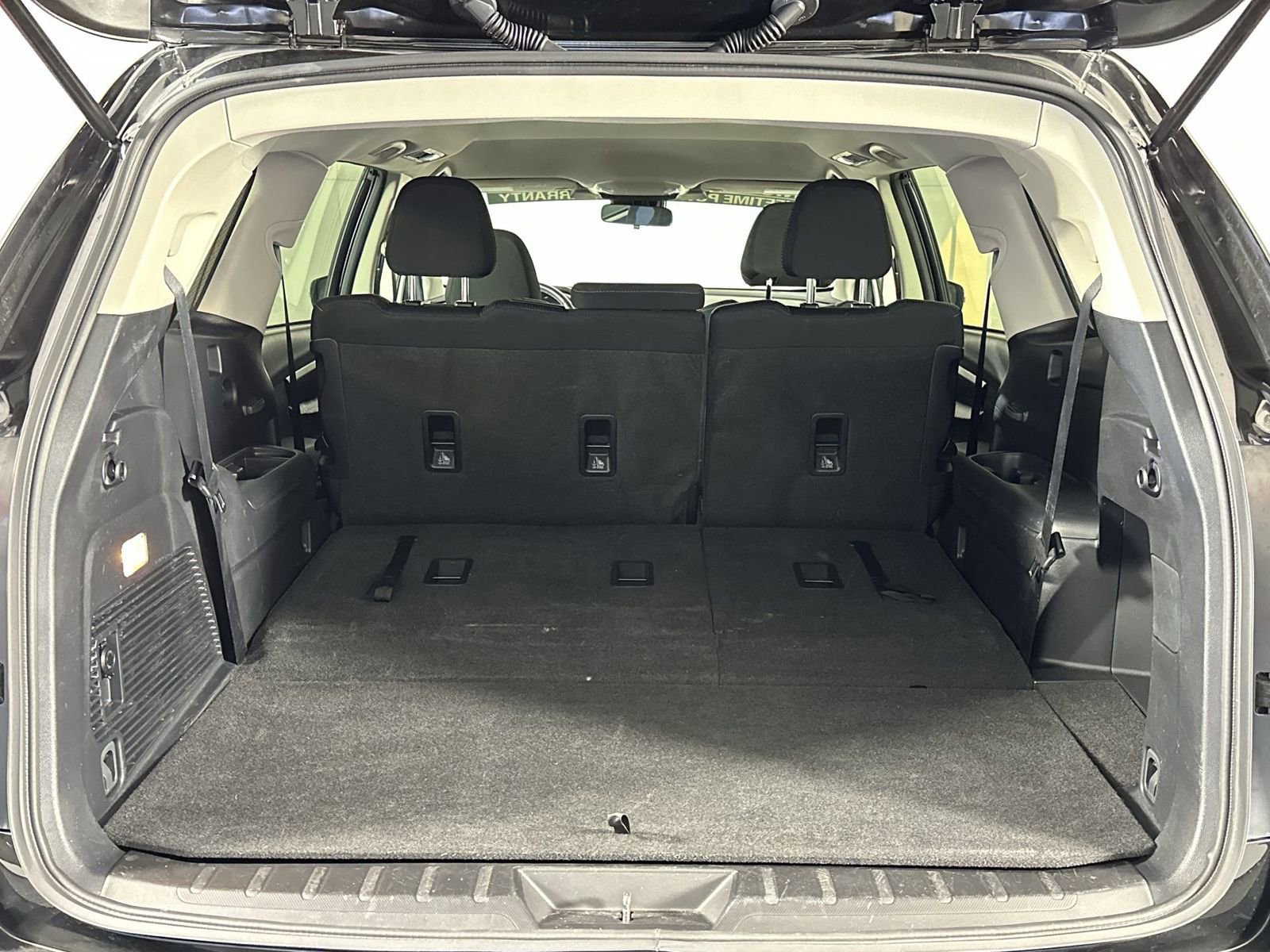 Used 2023 Subaru Ascent Premium image 24