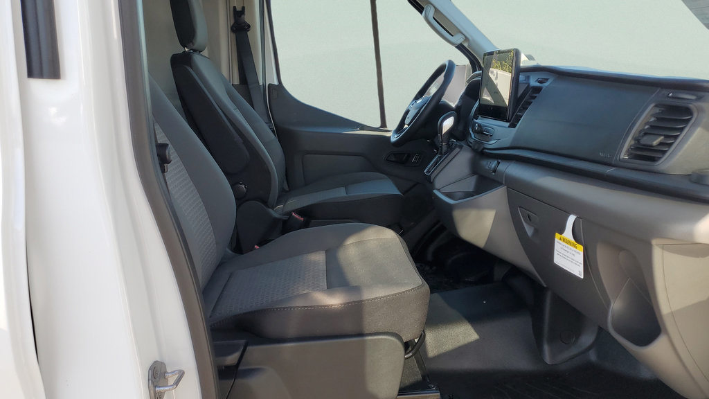 New 2026 Ford Transit 250 148 Medium Roof RWD image 26