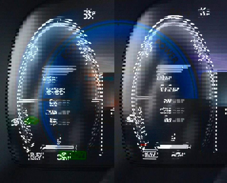 Used 2025 Toyota Crown Platinum image 4