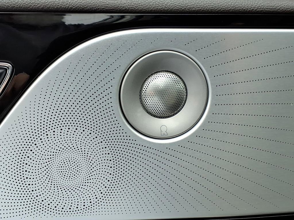 Used 2023 Lincoln Aviator Reserve w/ Equipment Group 201A image 17