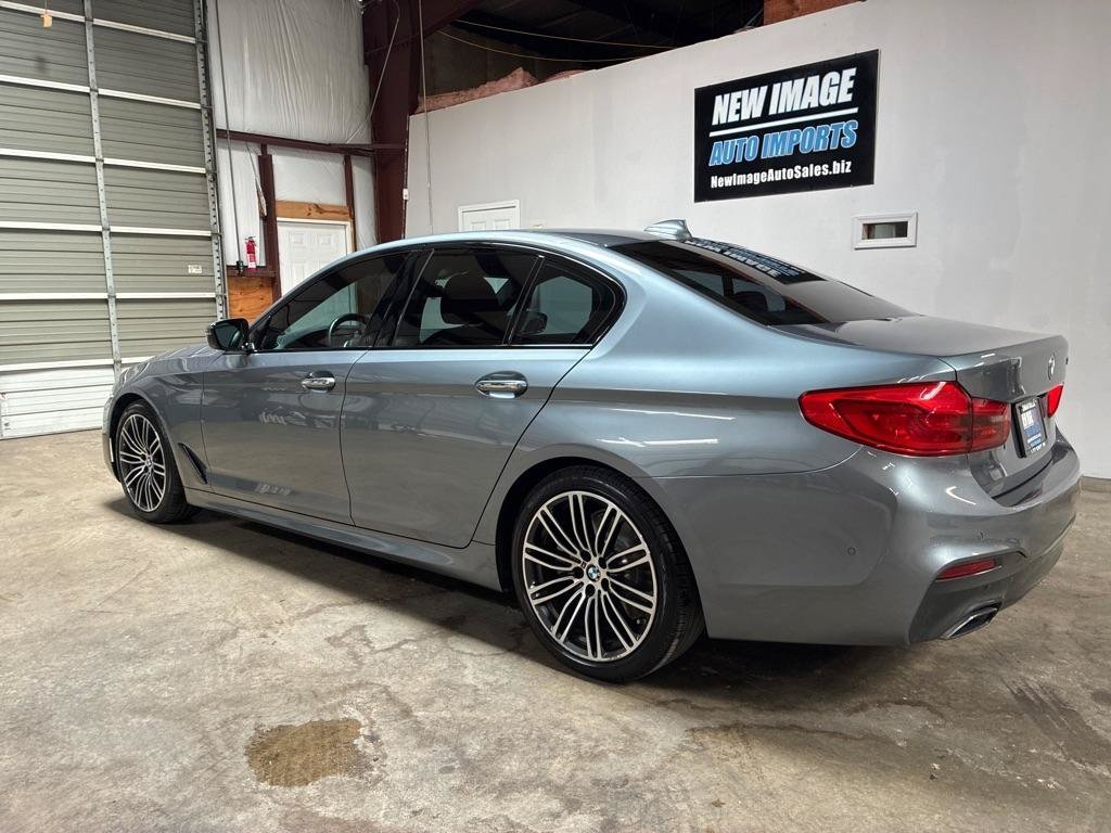 Used 2018 BMW 530i w/ M Sport Package RWD image 6