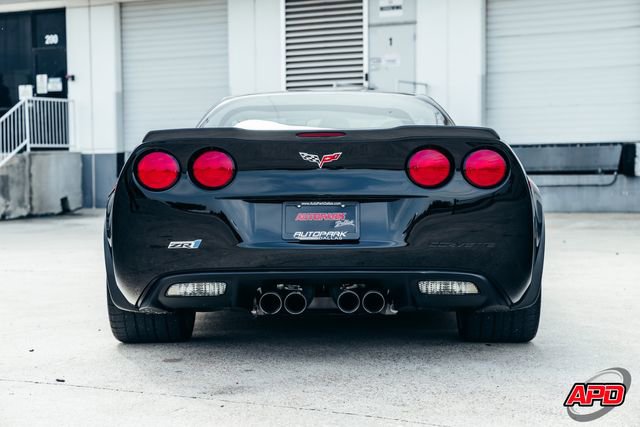 Used 2011 Chevrolet Corvette ZR1 w/ Preferred Equipment Group RWD image 18