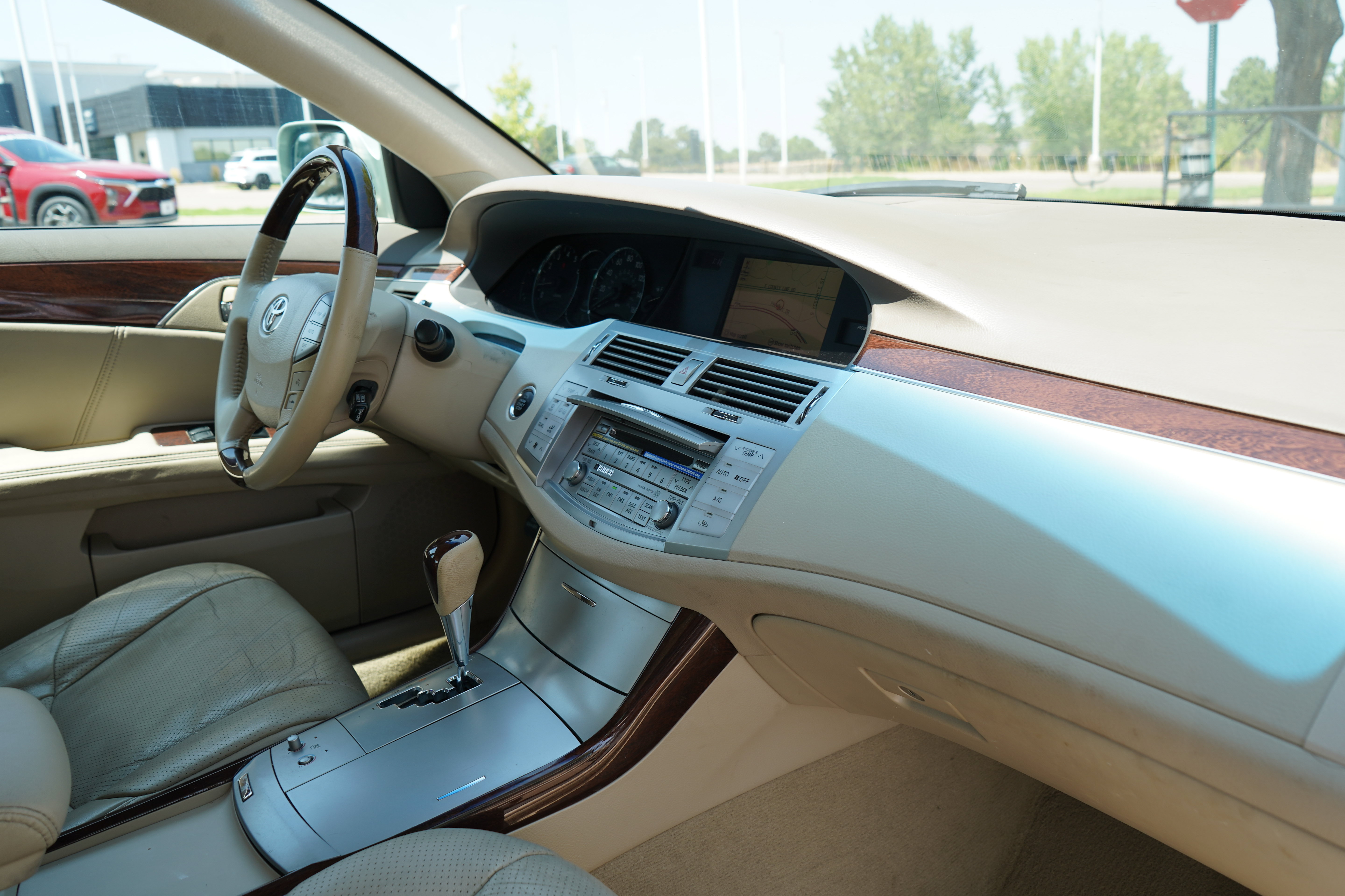 Used 2009 Toyota Avalon XL FWD image 22