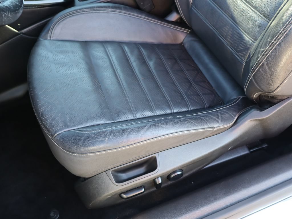 Used 2019 Buick Cascada Premium FWD image 12