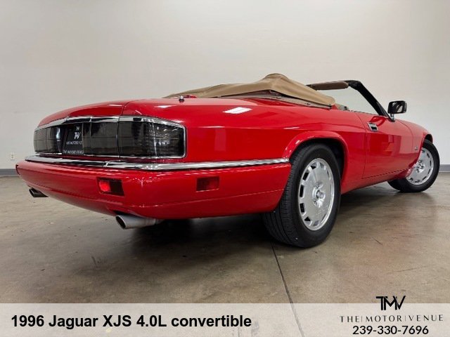 Used 1996 Jaguar XJS 4.0 Convertible RWD image 13