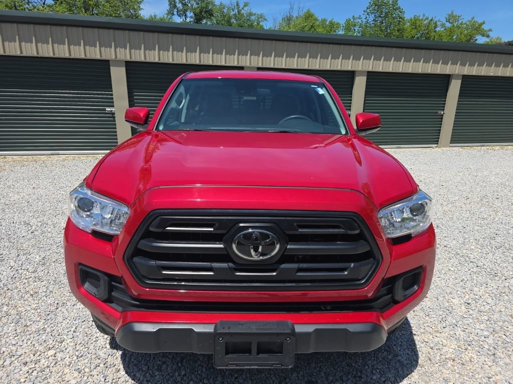Certified 2019 Toyota Tacoma SR w/ SR Convenience Package AWD/4WD image 9