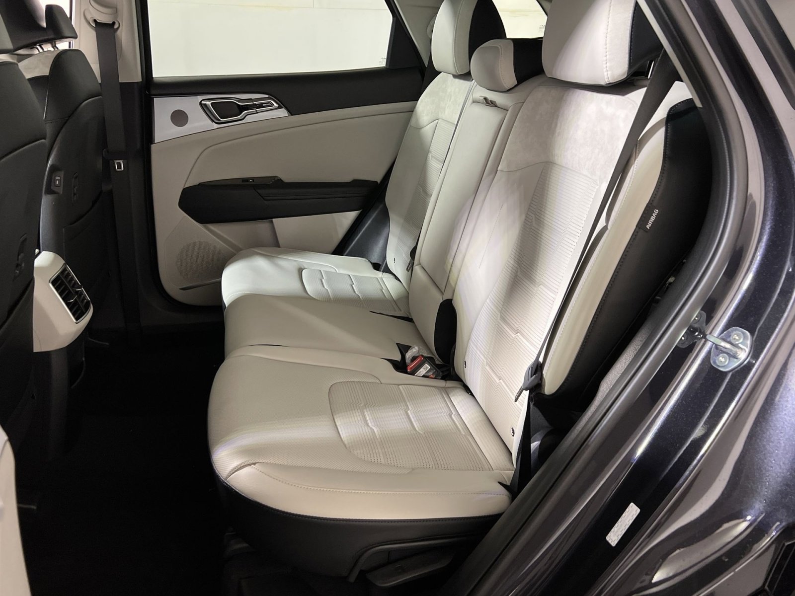 New 2026 Kia Sportage SX image 23