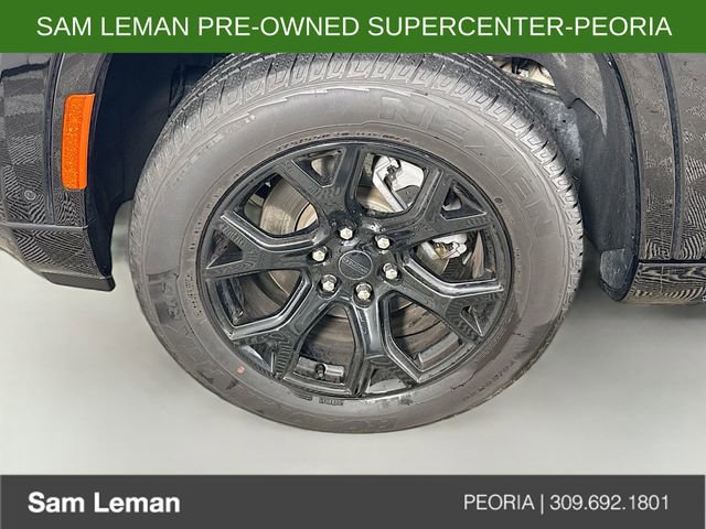 Used 2025 Jeep Wagoneer Series II image 32