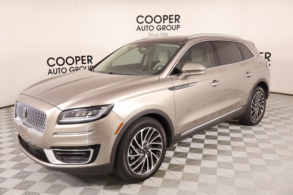 Used 2020 Lincoln Nautilus Reserve w/ Equipment Group 201A image 10