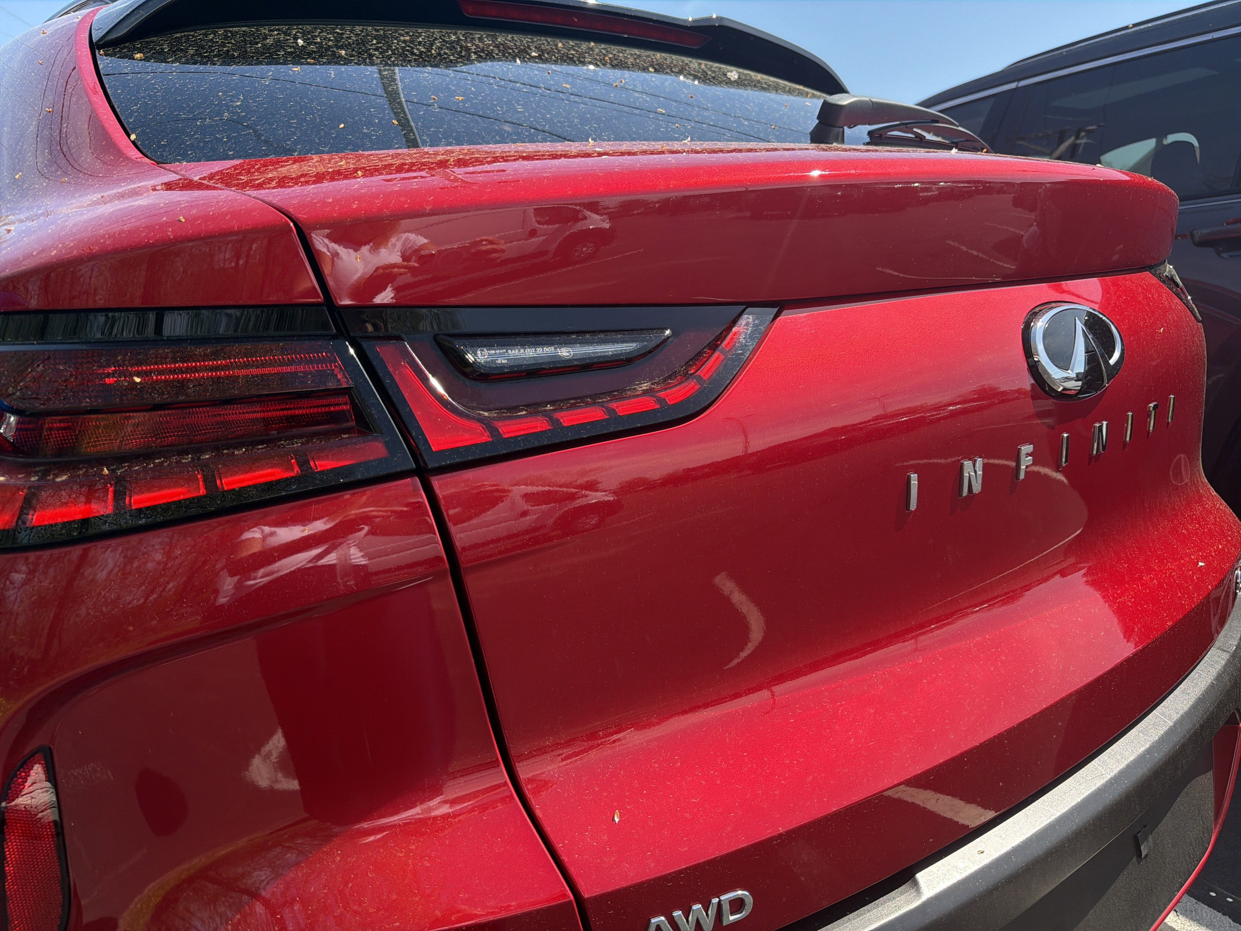 Used 2023 INFINITI QX55 Essential image 8