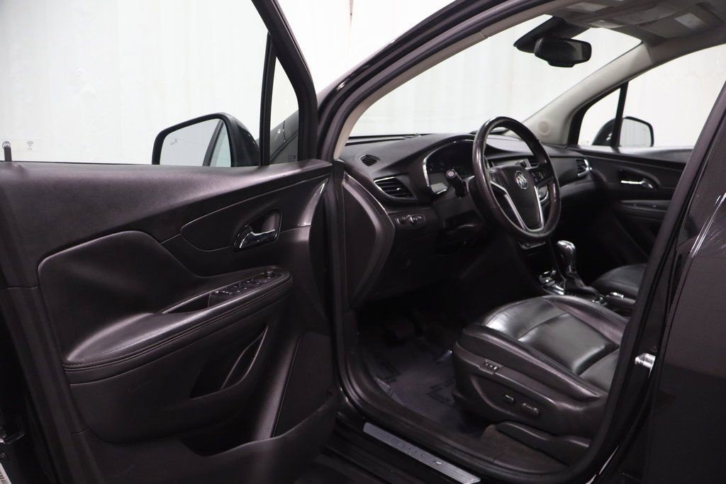 Used 2020 Buick Encore Essence AWD/4WD image 11