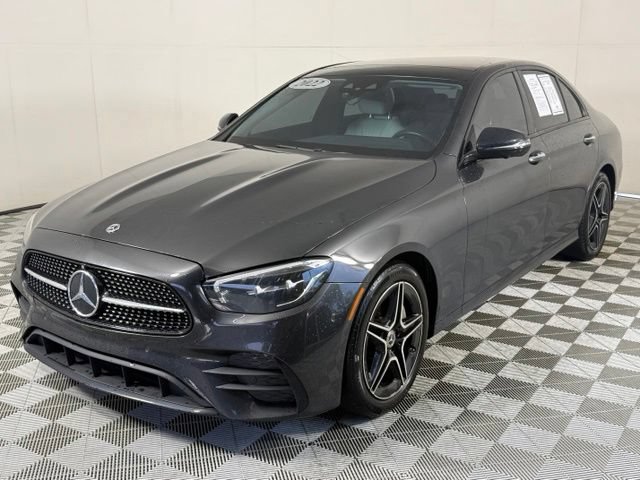 Used 2022 Mercedes-Benz E 350 Sedan image 2