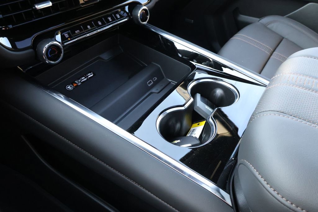 New 2026 Chevrolet Tahoe High Country w/ Sun And Tow Package image 35