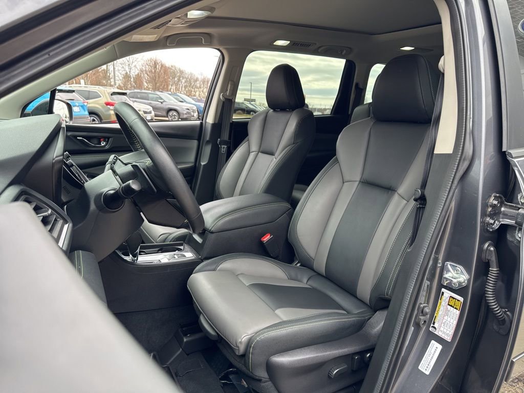 Used 2023 Subaru Ascent Onyx Edition Limited image 12