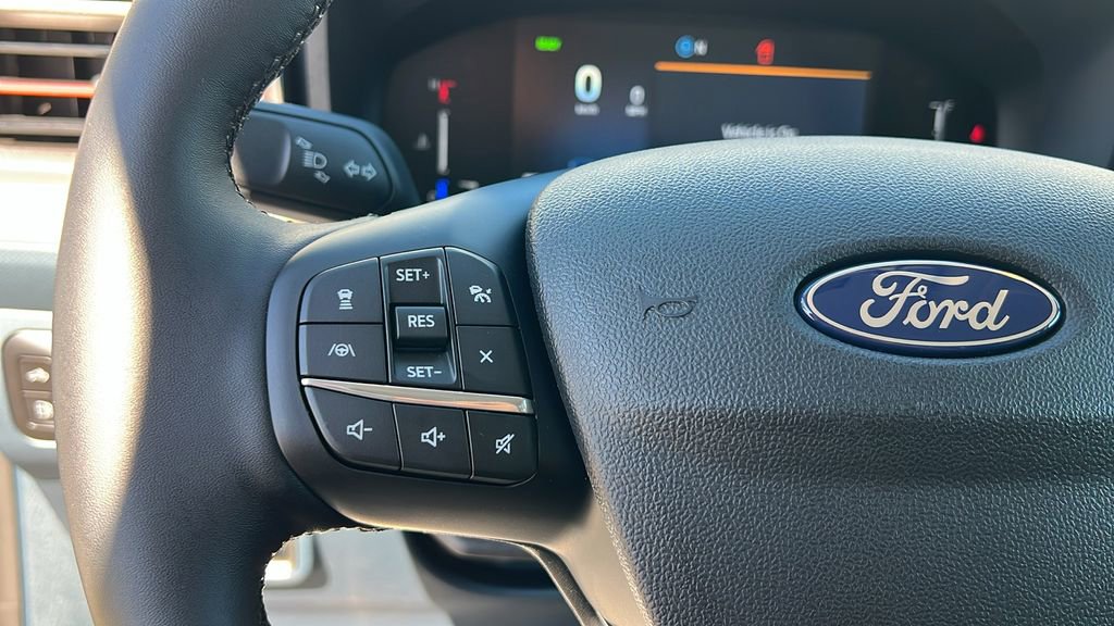 New 2025 Ford Maverick Lariat w/ 4K Tow Package image 17