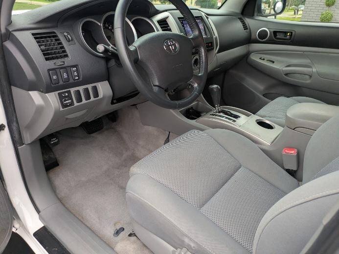 Used 2007 Toyota Tacoma PreRunner RWD image 13