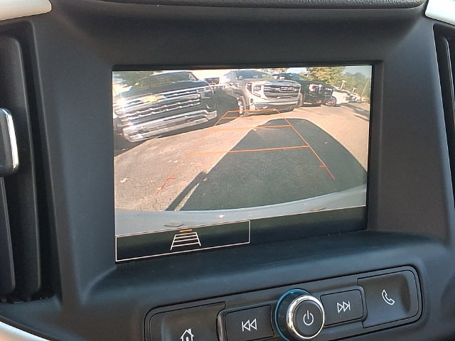 Used 2023 GMC Terrain SLE w/ Driver Convenience Package FWD image 17