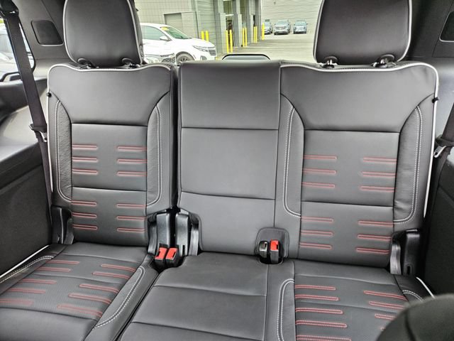 New 2026 GMC Yukon AT4 Ultimate AWD/4WD image 19