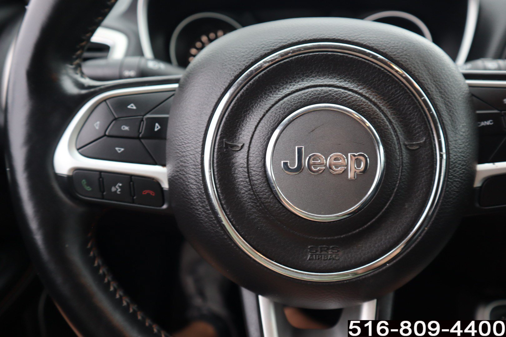 Used 2018 Jeep Compass Latitude w/ Popular Equipment Group AWD/4WD image 19