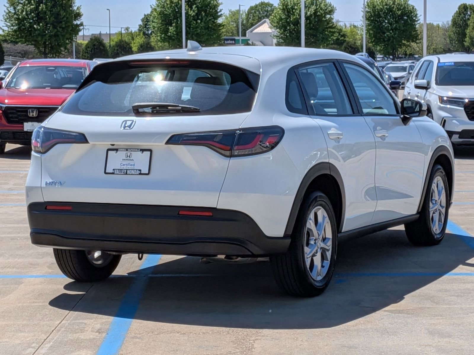 Used 2023 Honda HR-V LX image 6