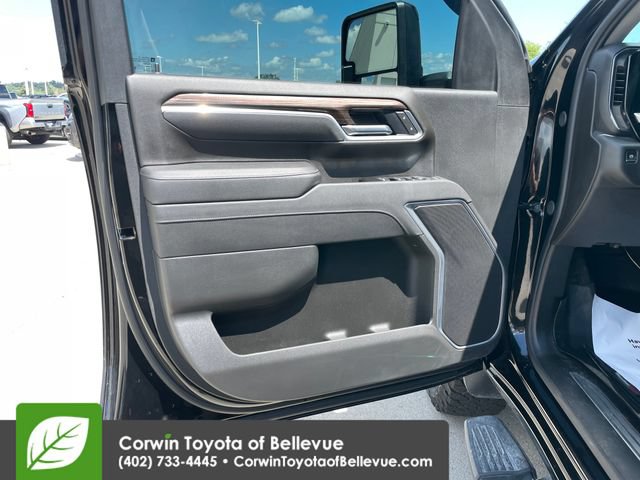 Used 2026 Chevrolet Silverado 2500 LT w/ Trail Boss Package AWD/4WD image 18