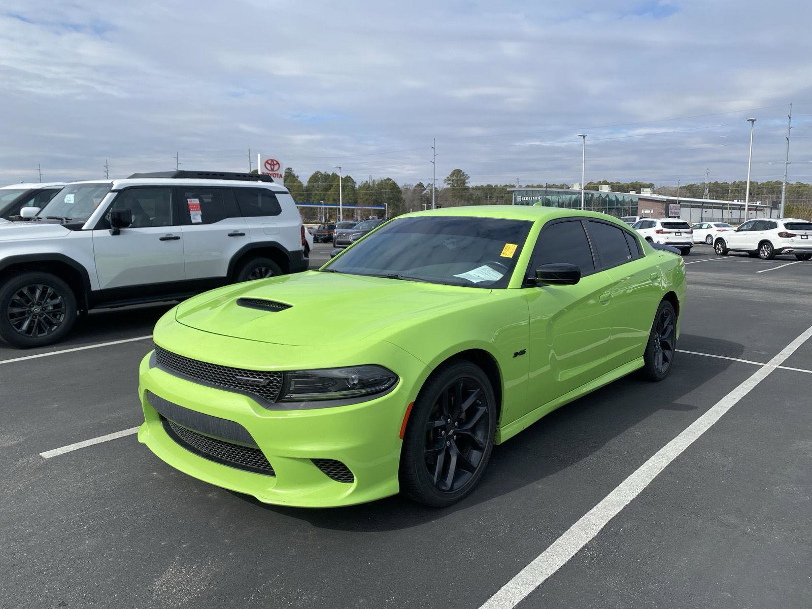Used 2023 Dodge Charger R/T w/ Blacktop Package image 3