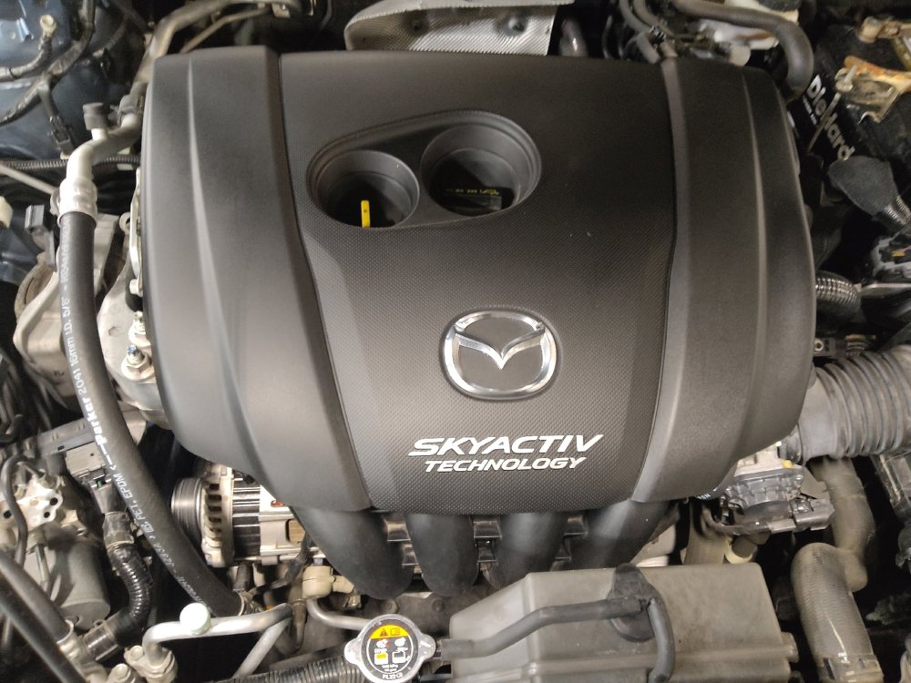 Used 2015 MAZDA MAZDA6 Touring w/ Touring Technology Package image 30