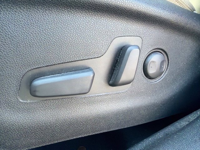 Used 2020 Kia Sorento EX FWD image 29