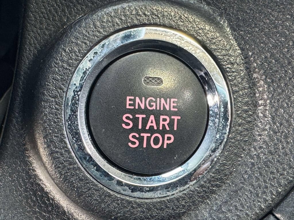 Used 2021 Subaru Outback Limited XT AWD/4WD image 25