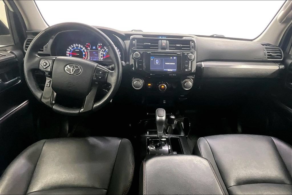 Used 2019 Toyota 4Runner TRD Off-Road Premium AWD/4WD image 15