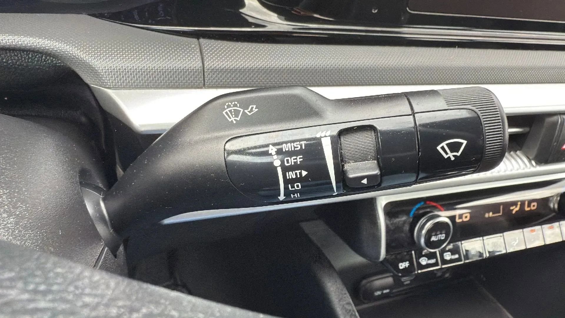 Used 2022 Kia K5 GT-Line FWD image 13