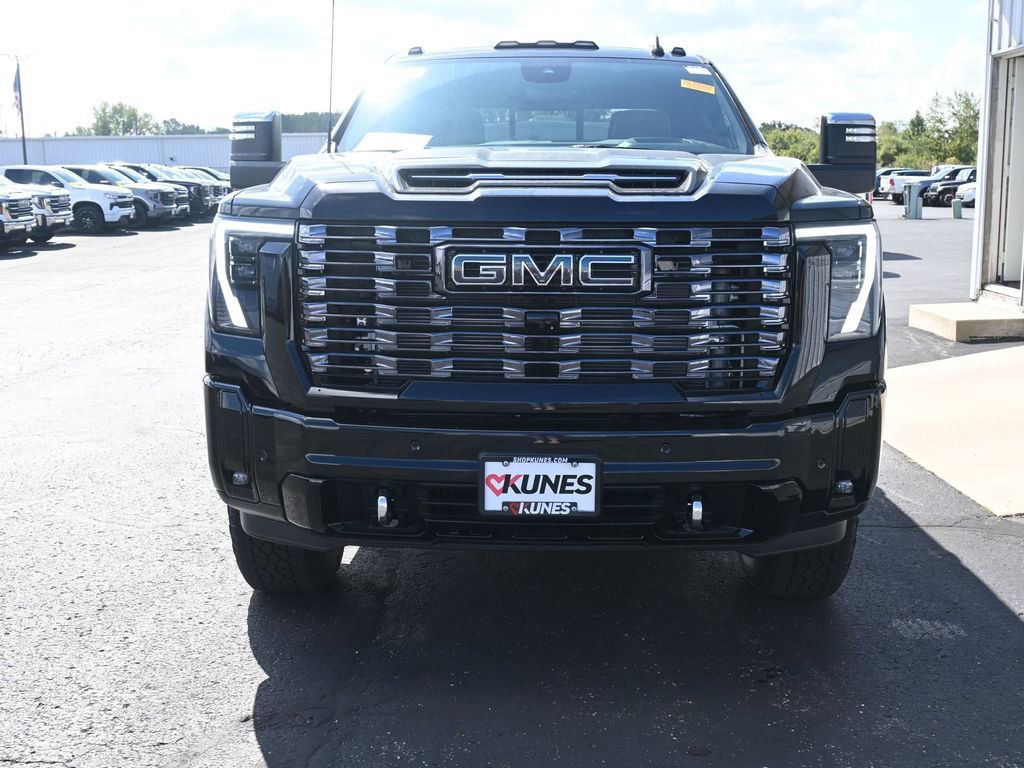 New 2026 GMC Sierra 3500 Denali Ultimate image 11