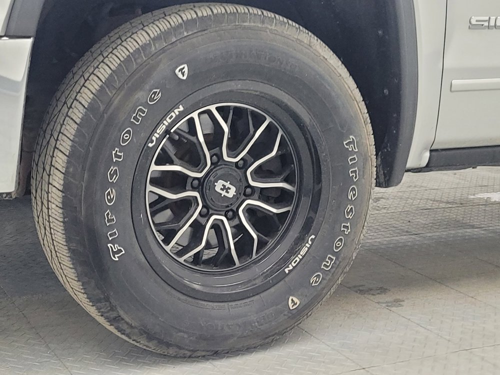 Used 2014 GMC Sierra 1500 SLE w/ SLE Value Package image 31