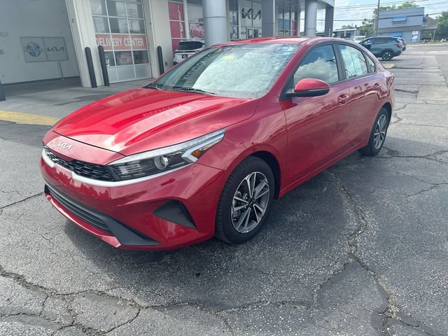 Certified 2023 Kia Forte LXS w/ LXS Technology Package FWD image 11