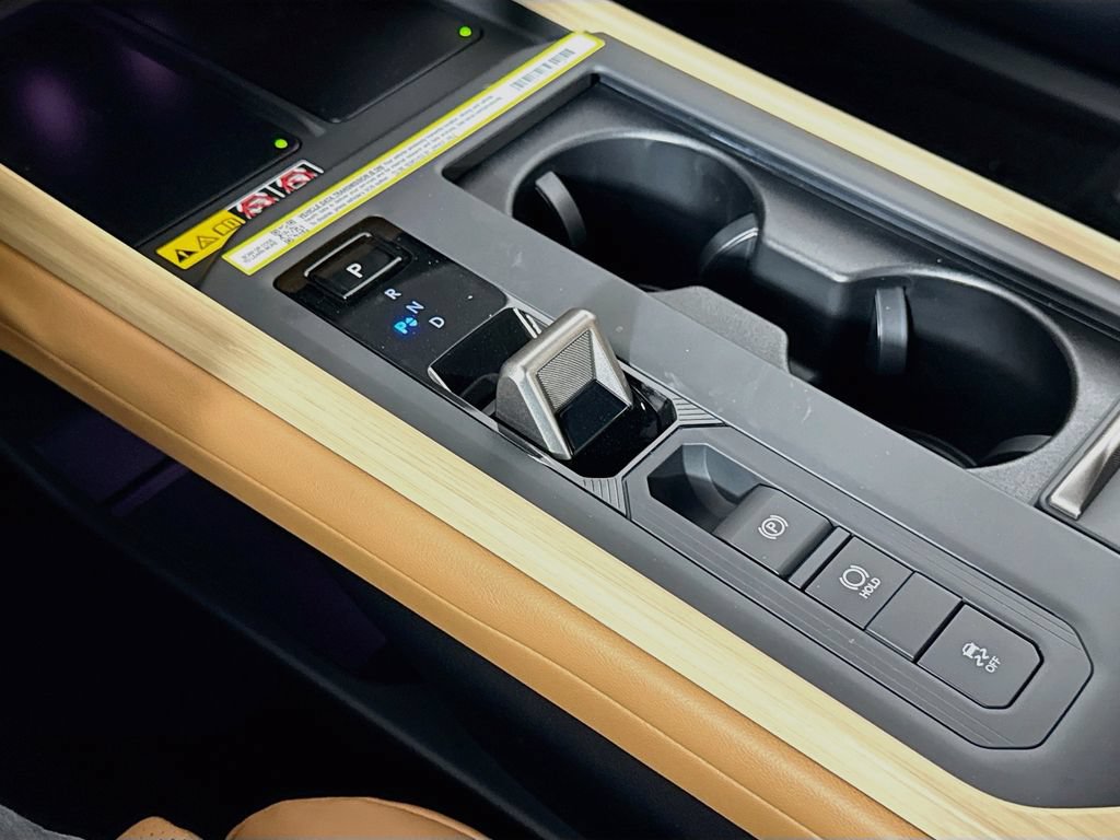 New 2026 Lexus ES 350e w/ Cold Area Package FWD image 15