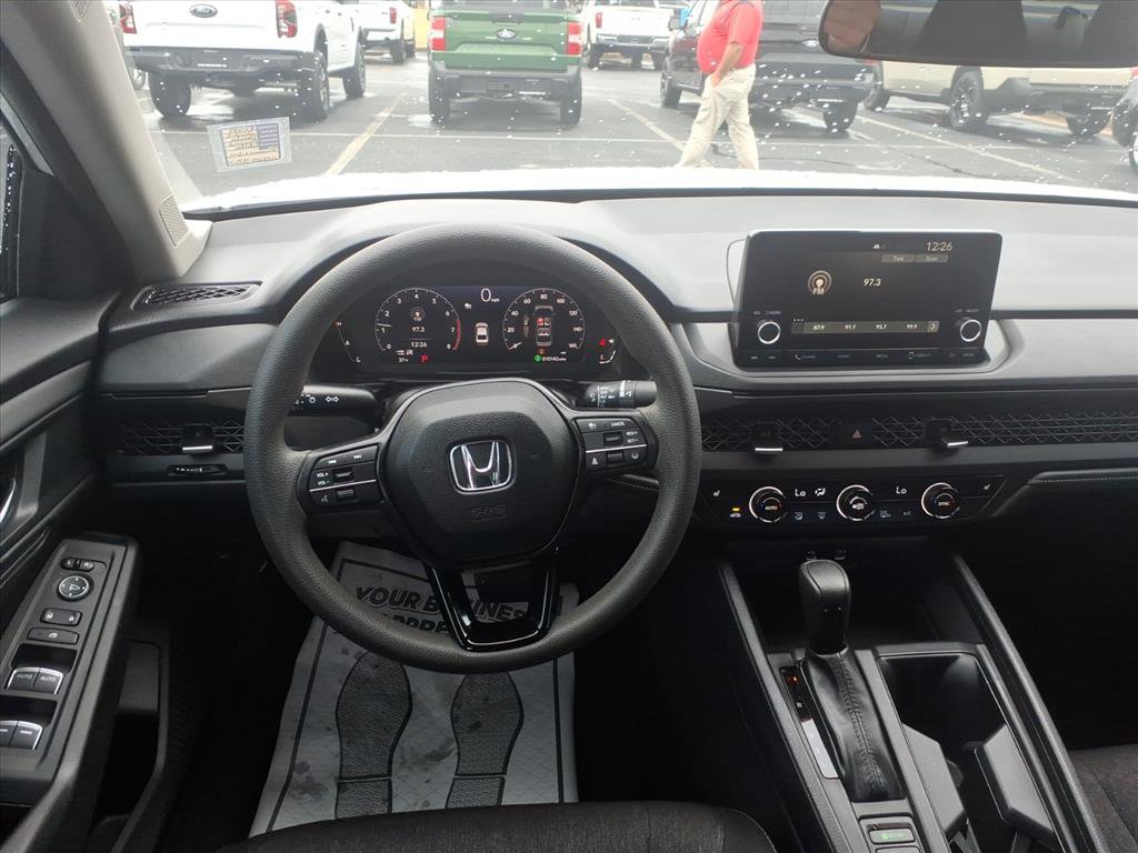 Used 2023 Honda Accord EX image 7