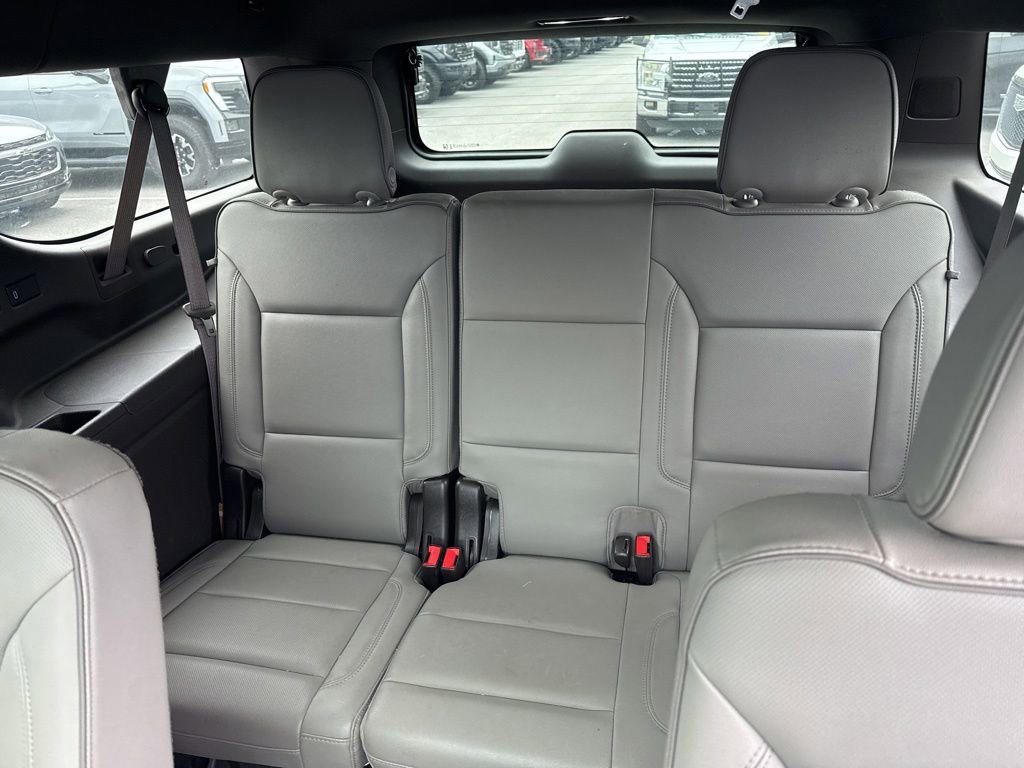 Used 2021 GMC Yukon XL SLT w/ SLT Premium Package AWD/4WD image 9
