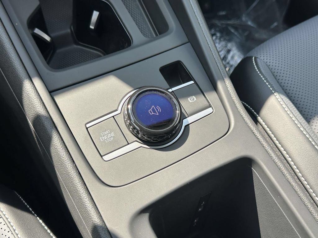 New 2026 Volkswagen Tiguan SE R-Line AWD/4WD image 23