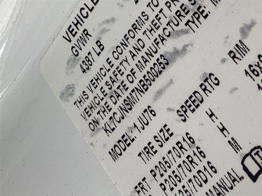 Certified 2022 Chevrolet Trax LS w/ Tint and Cruise Package image 32