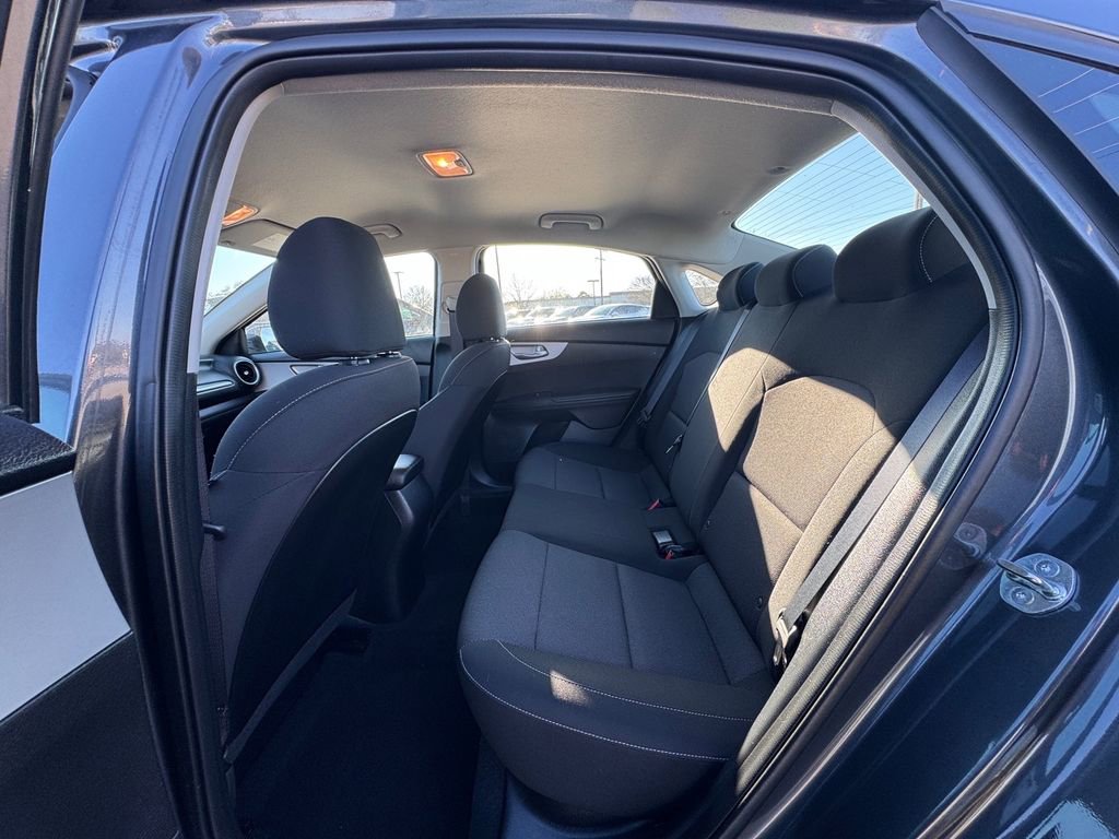 Used 2024 Kia Forte LX image 11