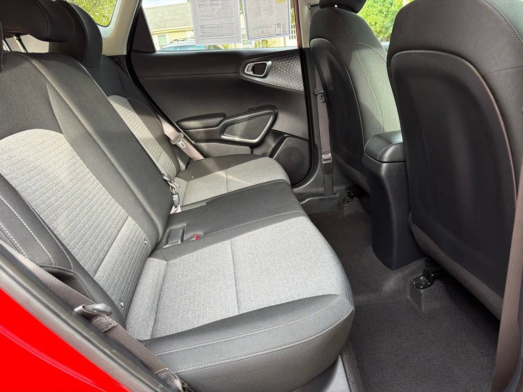 Used 2020 Kia Soul S FWD image 27